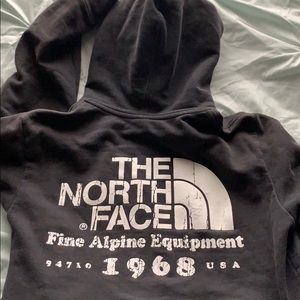 Men’s Med NORTHFACE hoodie